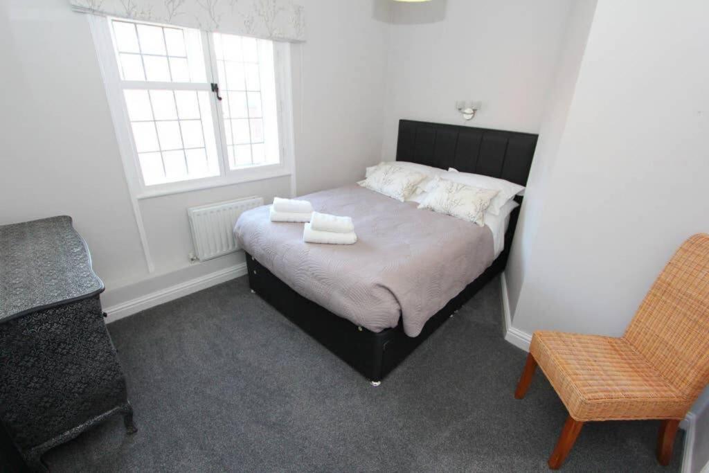 צ'סטר Top Floor Character Apartment In The Heart Of The City Centre מראה חיצוני תמונה